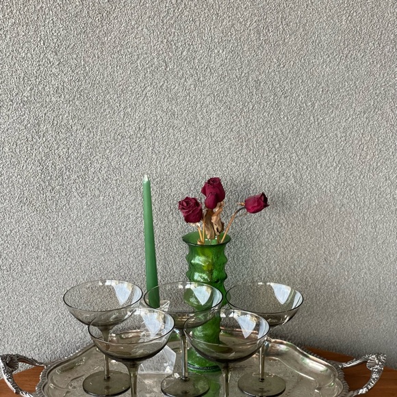 5 smoked glass champagne coupe, mid century barware, champagne glasses, MCM Gift - Picture 11 of 12